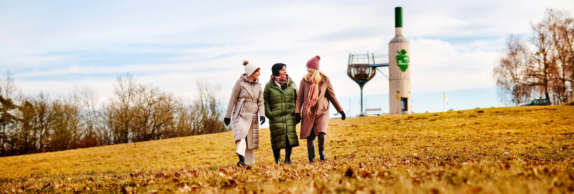 Austria's largest walk-in wine bottle | © Thermen- & Vulkanland | Michael Königshofer