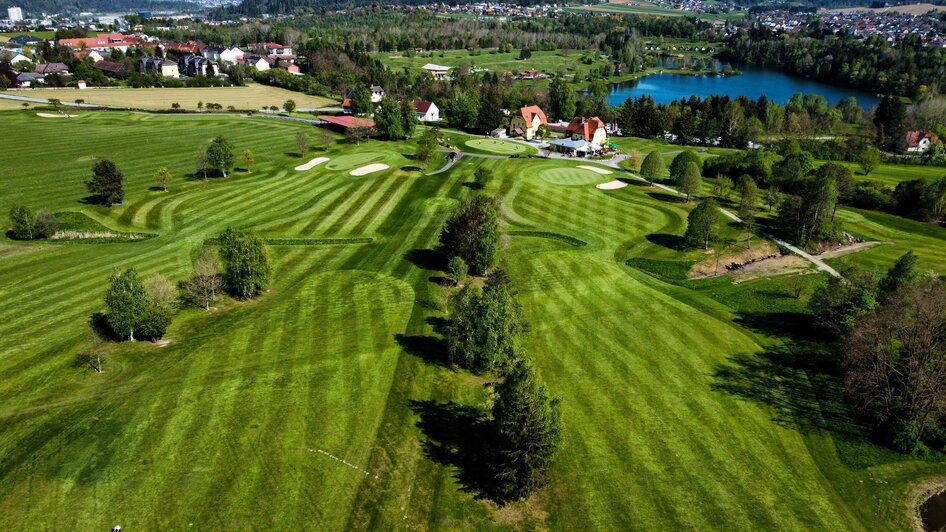 Sicht auf den Golfplatz in Maria Lankowitz | © Manuel Wiedner