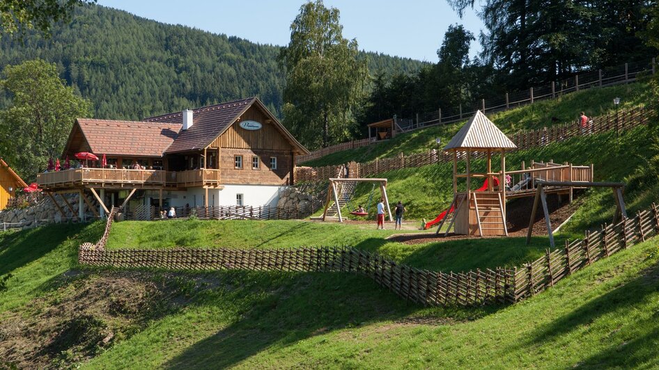 Prieselbauer mit Spielplatz | © Einkehr Prieselbauer