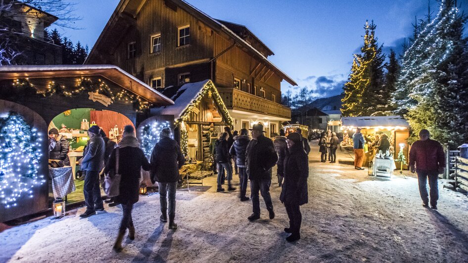 Adventmarkt am Talbach | © Gerhard Pilz